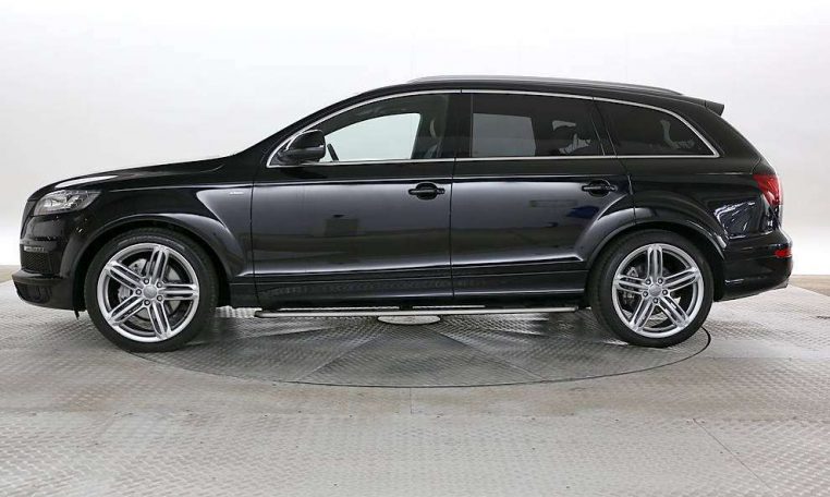 Audi q7 for sale in UK