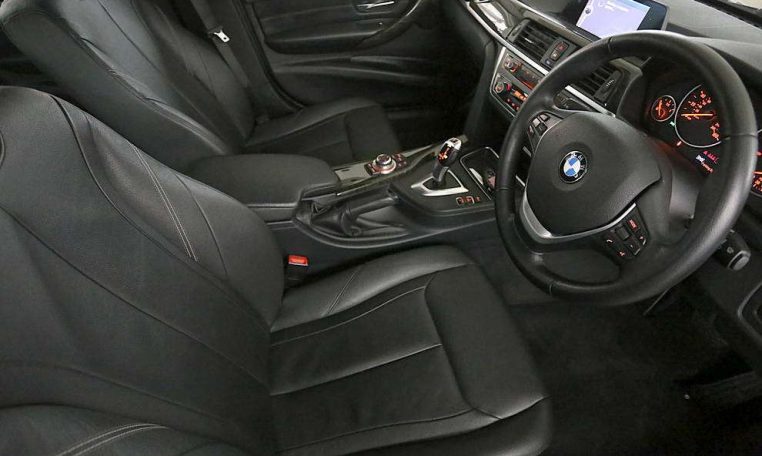 bmw 320i gt review