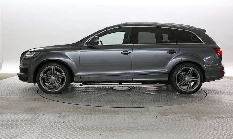 Audi q7 for sale in UK